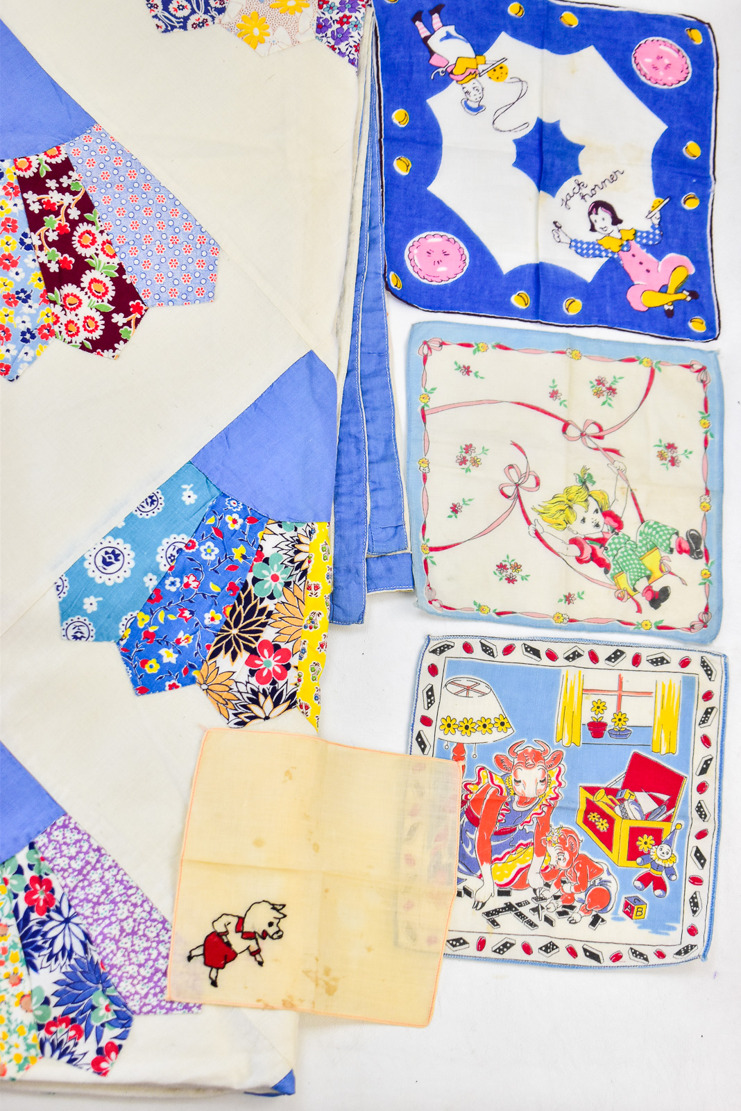 CHILDREN'S HANDKERCHIEFS AND PATCHWORK QUILTS