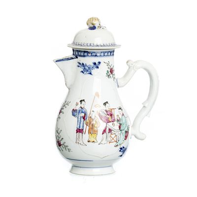 Chinese porcelain milk jug with lid, Qianlong. China, Qianlong, porcelain with polychrome and 