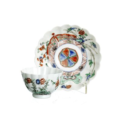 Chinese porcelain cup and saucer, Kangxi. China, Kangxi, porcelain with polychrome decoration 