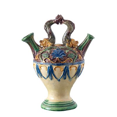 Moringue em faiança das Caldas da Rainha, Mafra. Portugal, séc.XIX/XX, em faiança das Caldas da 