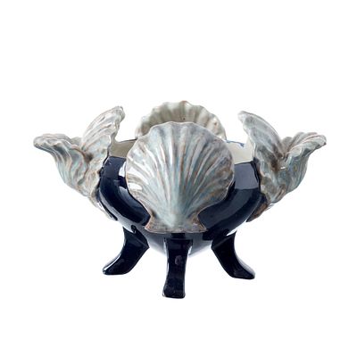 COSTA MOTA SOBRINHO (1877-1956) - Taça 'conchas'. Portugal, séc.XX, em faiança das Caldas da 