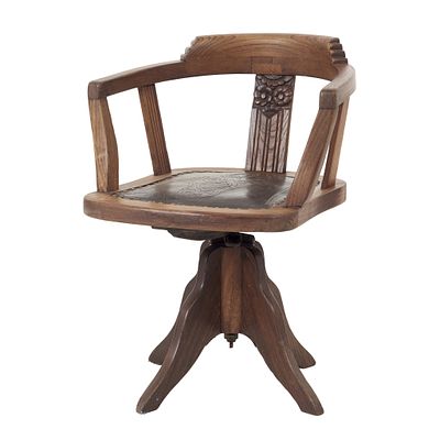 PORTUGUESE WORK, c.1930 - Swivel office chair. Portugal, c.1930, carved oak, swivel structure 
