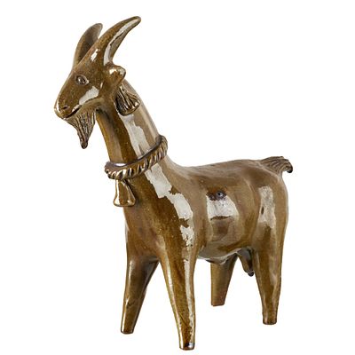 ROSA RAMALHO (1888-1984) - Goat. Sculpture in unglazed folk clay, signed RR. With a chip and 