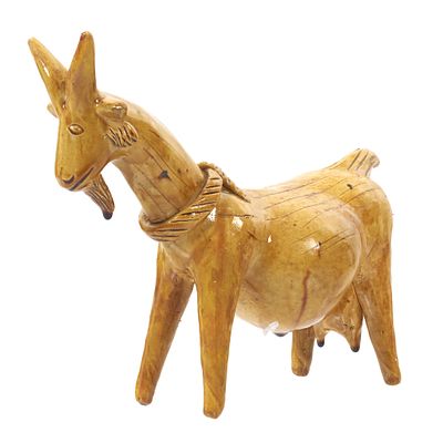 ROSA RAMALHO (1888-1984) - Goat. Glazed popular clay sculpture, signed RR. Signs of use. Dim.: 