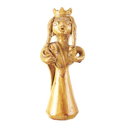 ROSA RAMALHO (1888-1984) - Queen Saint Isabel. Glazed popular clay sculpture, signed RR. Signs 
