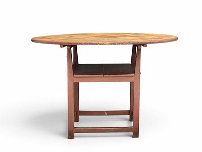 PAINTED HUTCH TABLE. American, 1st half-19th century, pine. Round, scrubbed top on a frame 