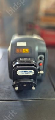 משאבת מינון פריסטלטית מדויקת של MRC, דגם PP-X-575. מצוידת בראש CHONRY YZ1515x תואם לצינור 1.6 מ"מ.