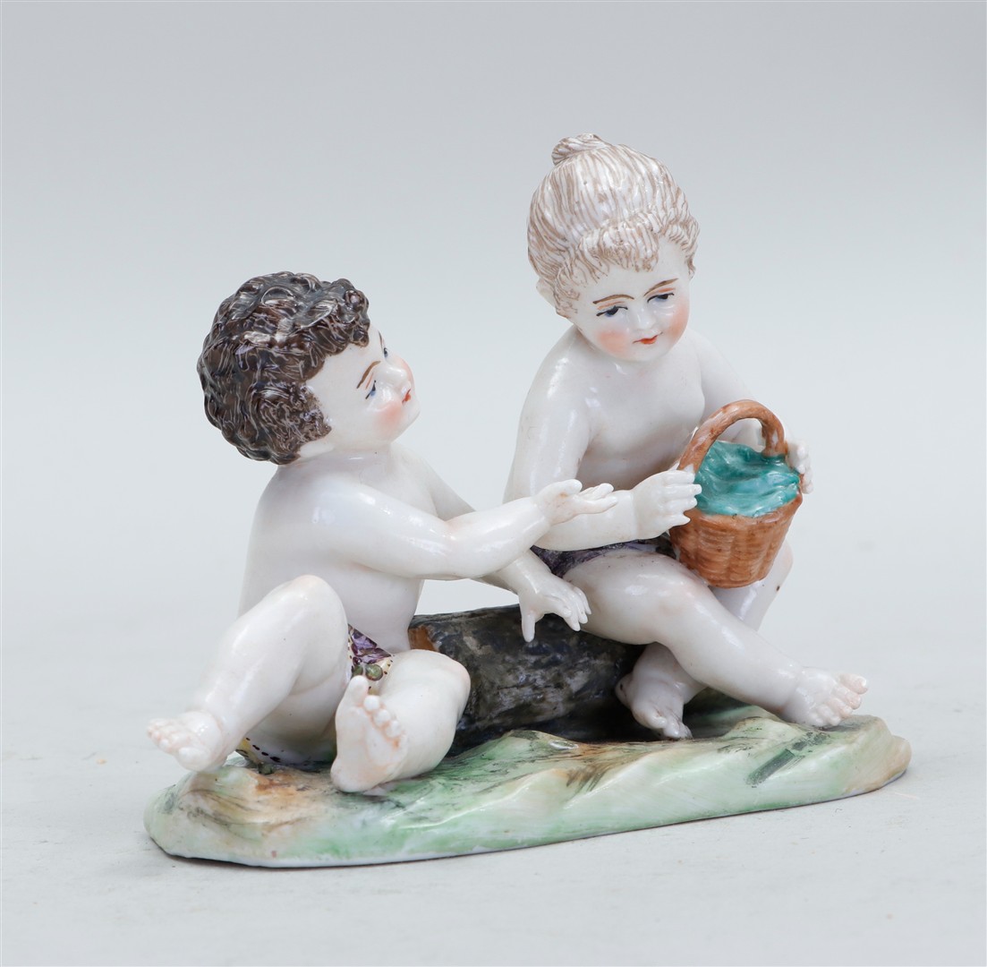 Medusa Auctioneers | Auction 2026.2.2 | Fine Arts, Antiques, Chinese Arts and Porcelain, Asian Art, Design and Vintage.