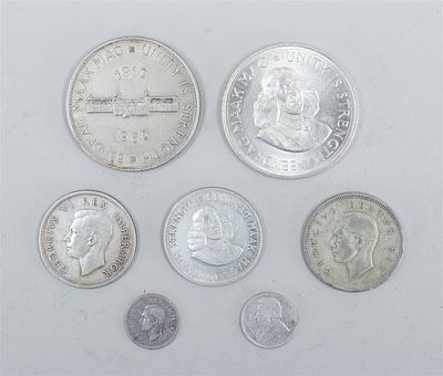 A varied lot of silver coins from South Africa, 1960s. Total weight: 93.2 grams.
