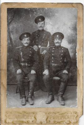 Фото военнослужащих РИА, Россия, начало ХХ века. Размеры: 108 х 160 мм.