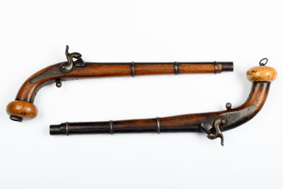 Пара казачьих пистолетов, Бельгия, 1860-е гг. Размеры: общая длина - 44 см; длина ствола - 31,4 
