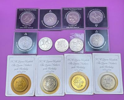 Collection of Commemorative Coins to Include 5 x Five Pound Coin