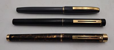 Collection of Three Sheaffer Fountain Pens with 14ct Gold Nibs, Including Balance Carmine 