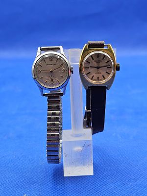 2 Ladies Wrist Watches, Silvana Swiss 17 Jewels Incabloc Working &amp; Camerer Cuss AF