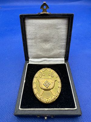 WWII German Wound Badge, Gold Class, Maker L/63 Foerster &amp; Barth Pforzheim, Gilt Tombak 