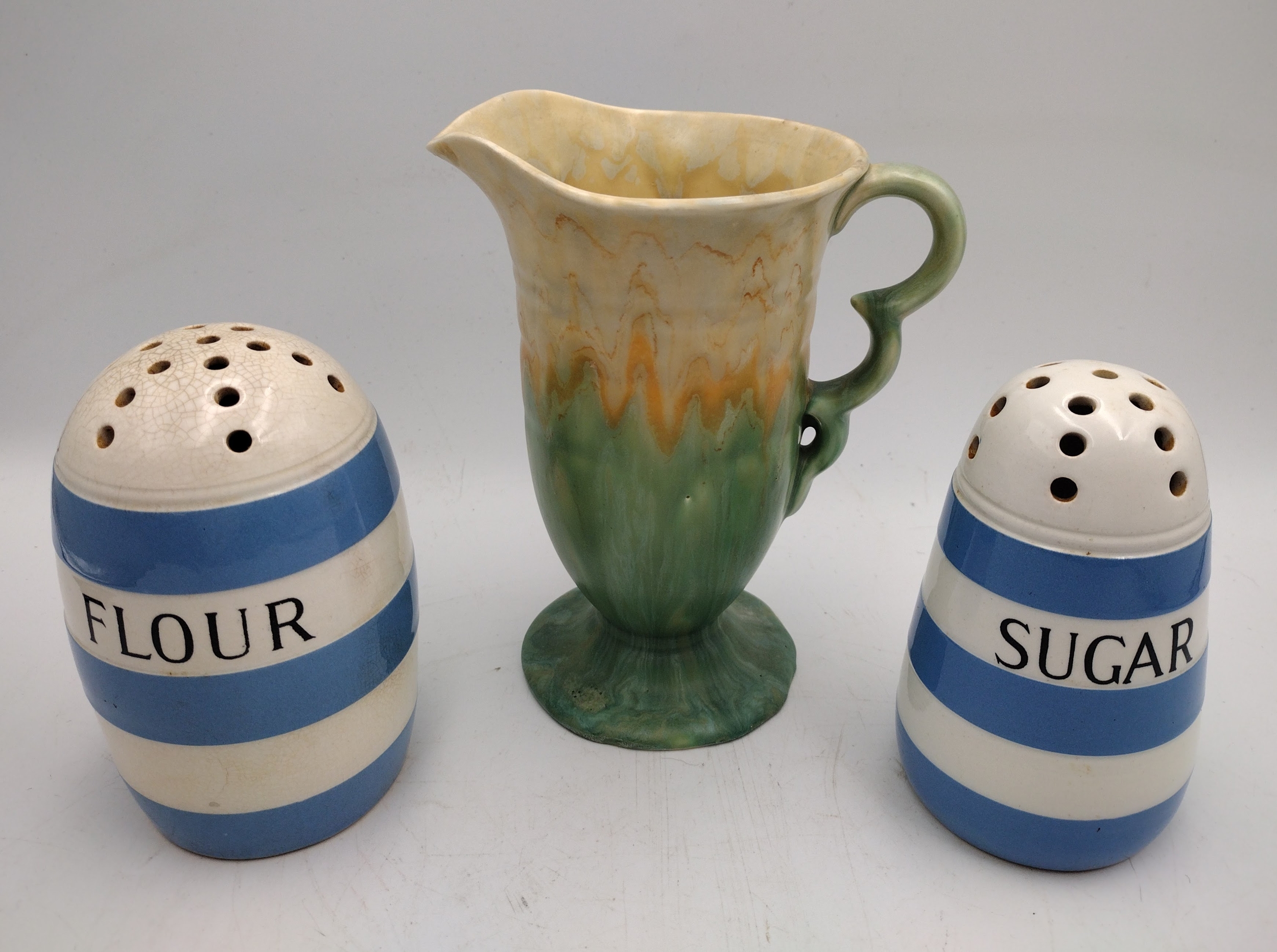 Lot 211