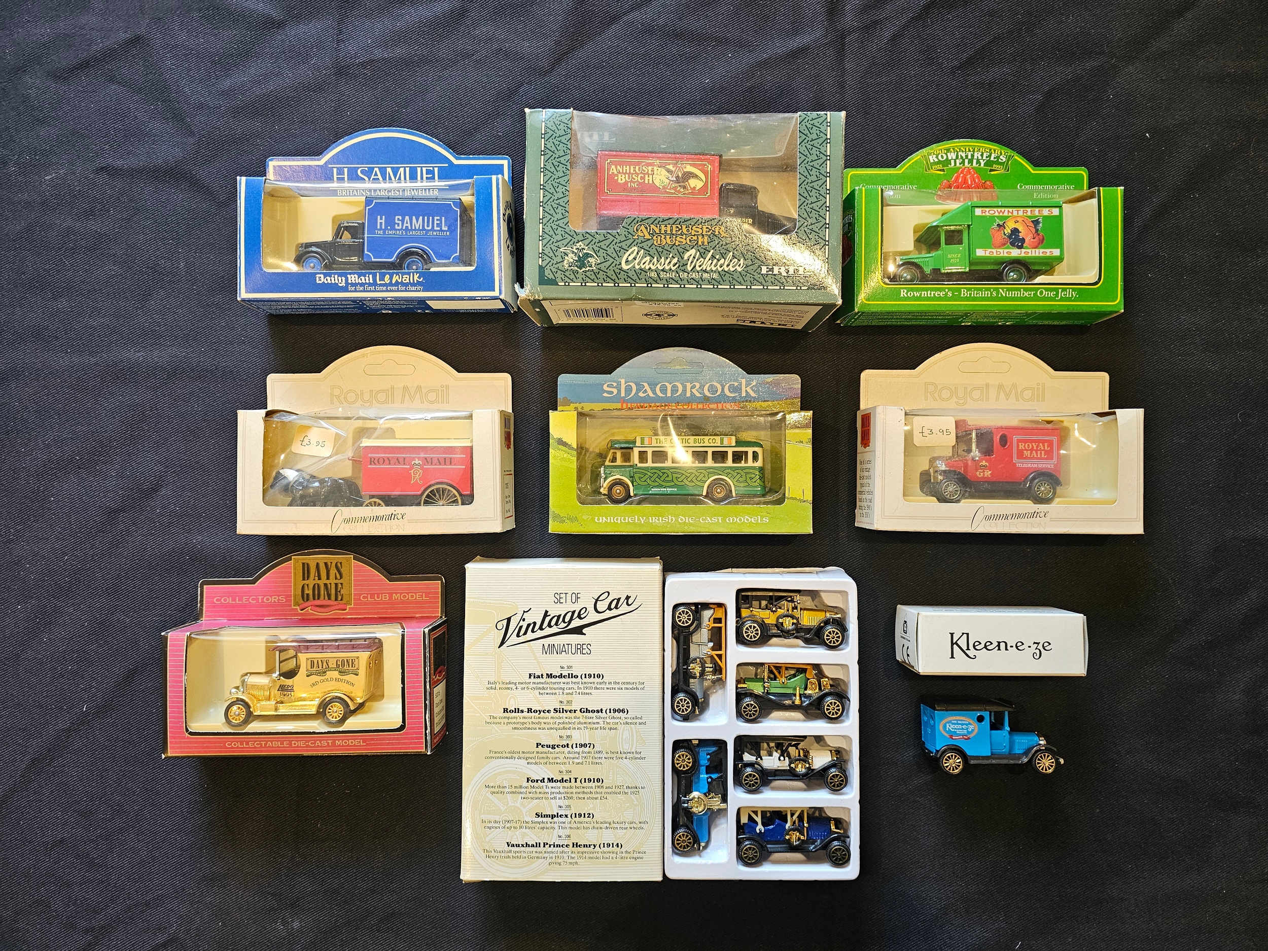 Lot 443