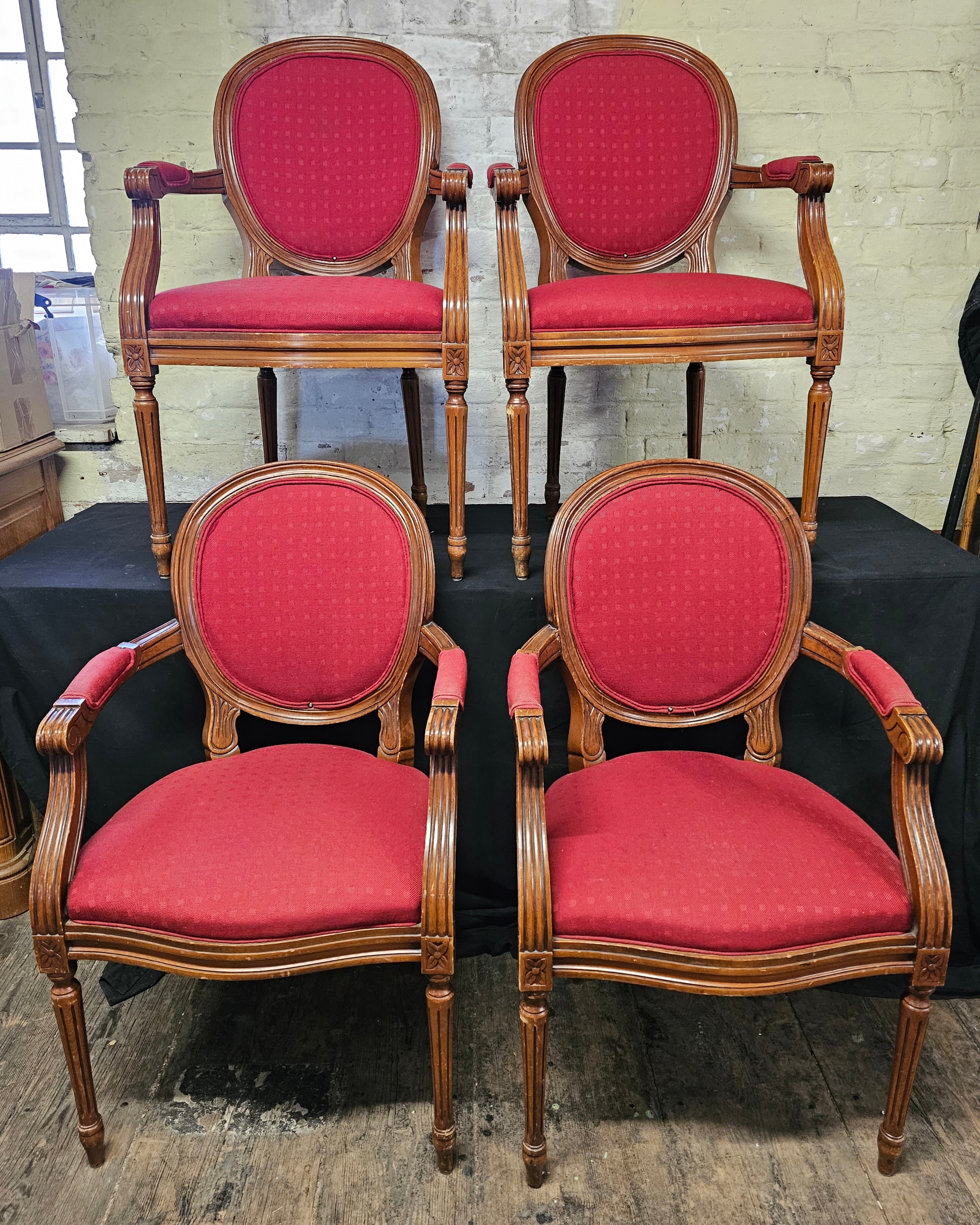 Lot 210