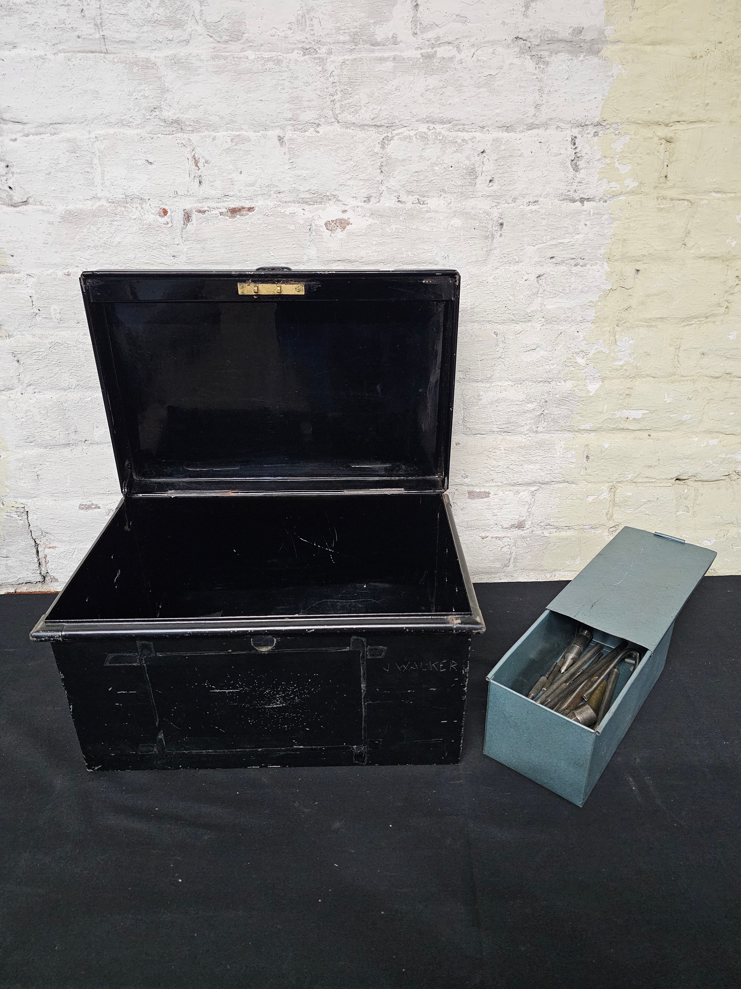 Lot 256