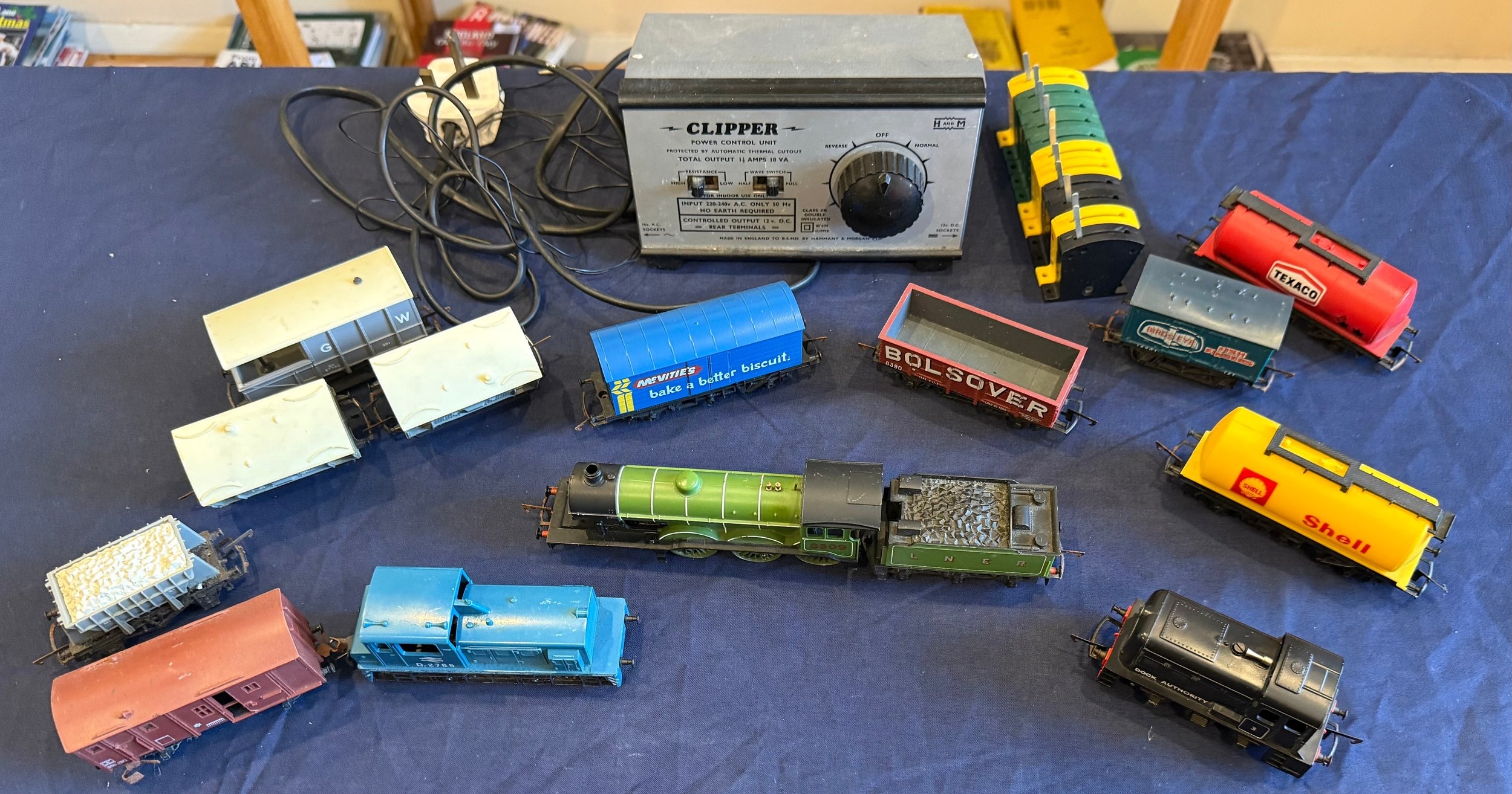 A Collection of OO Gauge Model Railway Locomotives, Rolling Stock