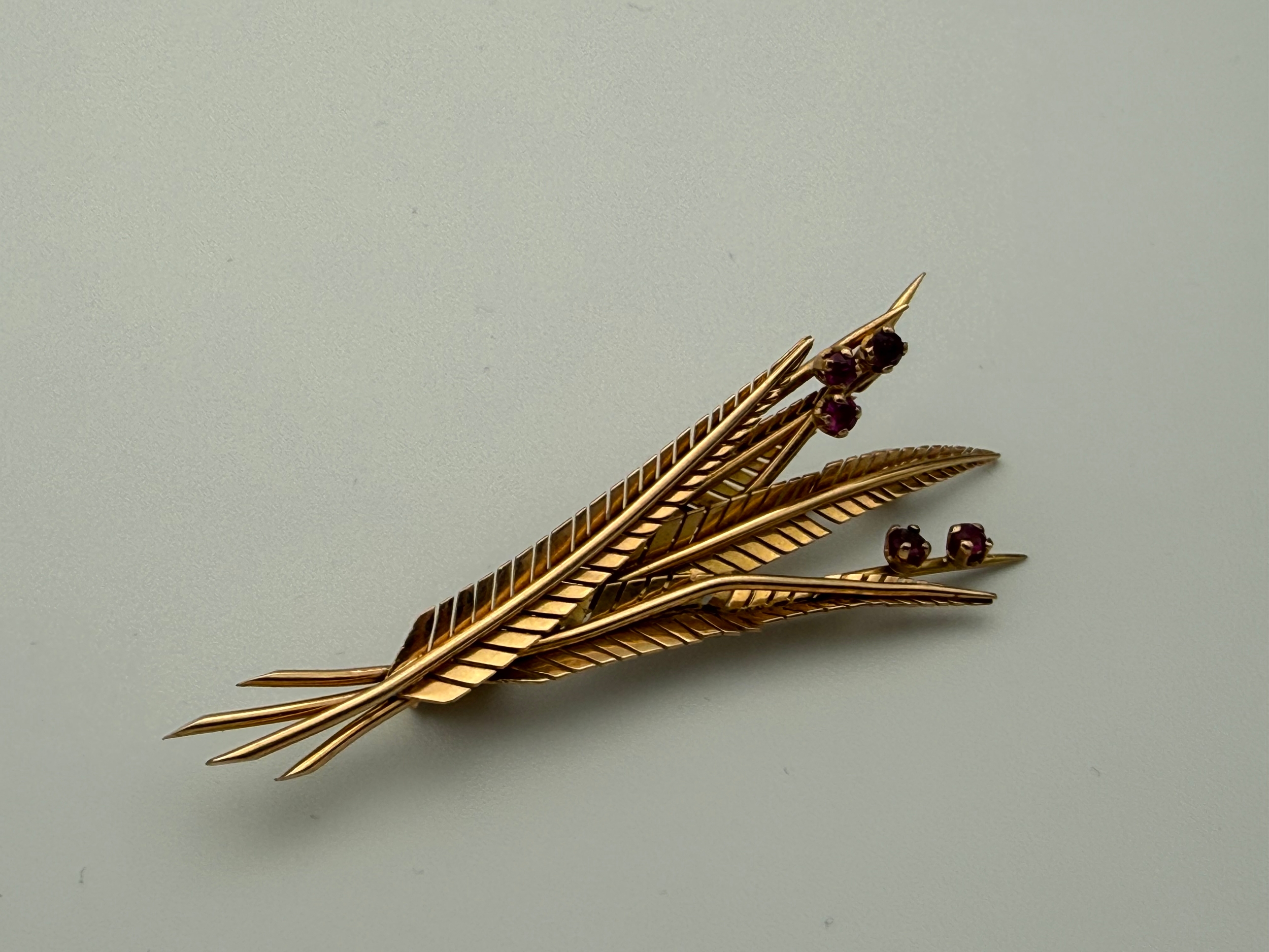 Circa Mid 20th Century French 18ct Gold Fern Frond Spray Brooch With Five Pink