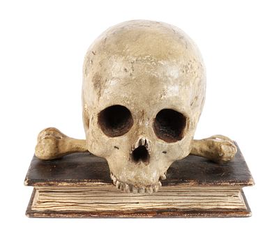 Memento Mori19. Jh., Holz geschnitzt, kreidegrundiert und mehrfarbig gefasst, plastisches 