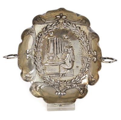 Barocke Augsburger Branntweinschale um 1692, Silber gestempelt mit Augsburger Zirbelnuss 