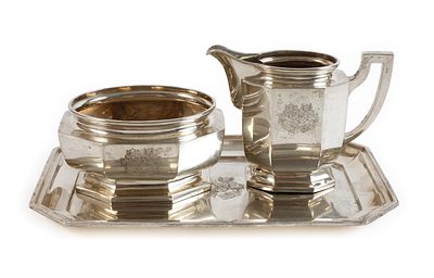 Silber Zucker/Sahne-Set aus Adelsbesitz1. Hälfte 20. Jh., Silber gestempelt Halbmond, Krone 