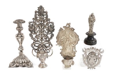 Vier Teile Silberein Teil datiert 1717, teils gestempelt 925 bzw. ungedeutete Silberstempel 