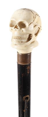 Spazierstock Memento Mori. Spazierstock Memento Mori 2. H&auml;lfte 19. Jh., ungemarkt, Knauf aus 