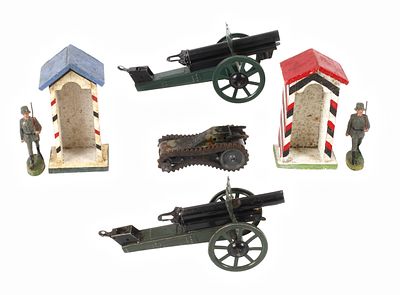 Konvolut Milit&auml;rspielzeug. Konvolut Milit&auml;rspielzeug um 1940, ungemarkt bzw. Figuren gemarkt 