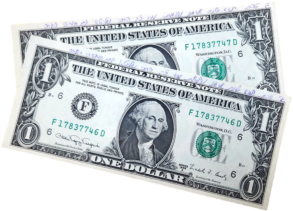 זאת חנוכה תנש"א-זוג דולרים מספרים עוקבים- מעות חנוכה מידיו הקדושות של הרבי!!. ע"ג שני השטרות רשם 