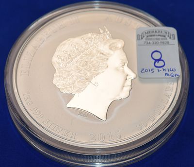 Perth Mint 2015 1 kilo-35.274 Oz PURE Australian Silver Goat Coin. The Obverse features a 