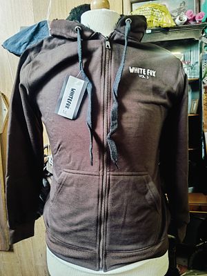WHITE FOX HOODIE - SIZE S