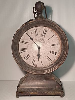 LARGE VINTAGE FRENCH STYLE "ANTOINE DE PRAITEAU" CLOCK -APPROX.42CM