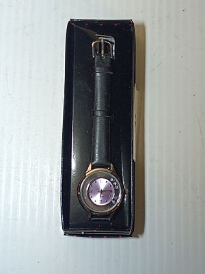 BOXED LUXURY LADIES QUARTZ WRISTWATCH