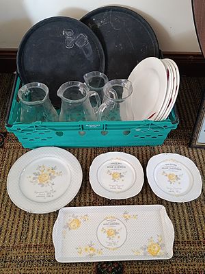 A Collection of Household and Serving Items, including Commemorative 'Exposition Universelle 