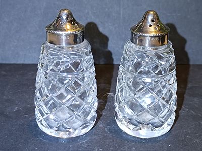 A Pair of Silver Plated and Irish Crystal 'Glandore' Salt & Pepper Shakers