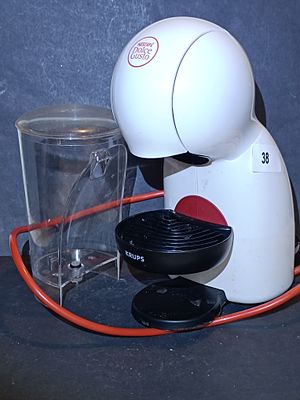 Krups Nescafé Dolce Gusto Piccolo XS Capsule Coffee Machine