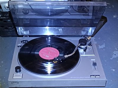 A Collection of Late 20th/Early 21st Century Consumer Electronic Media Players and Receiver 