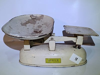 A Harper 1950s Kitchen Scale - Rare Find