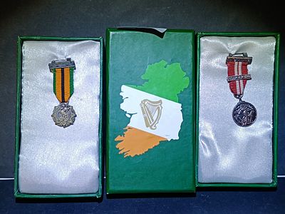 A Pair of Irish Commemorative Medals, circa 1939-1946