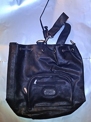 An Unica Black Textured Drawstring Shoulder Bag/Backpack
