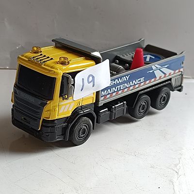 Dickie Toys Scania Highway Maintenance Truck