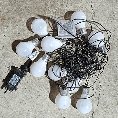 A Set of LED Frosted Globe String Lights with European Plug