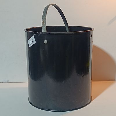 20th Century English Painted Sheet Metal Utility Pail -Approx. 27 cm high