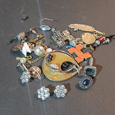 An Assortment of Vintage and Contemporary Costume Jewelry and Components