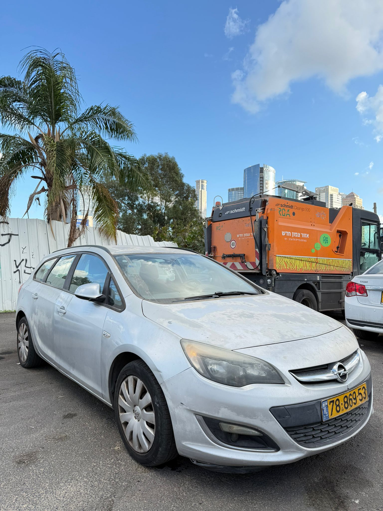 אופל אסטרה ST