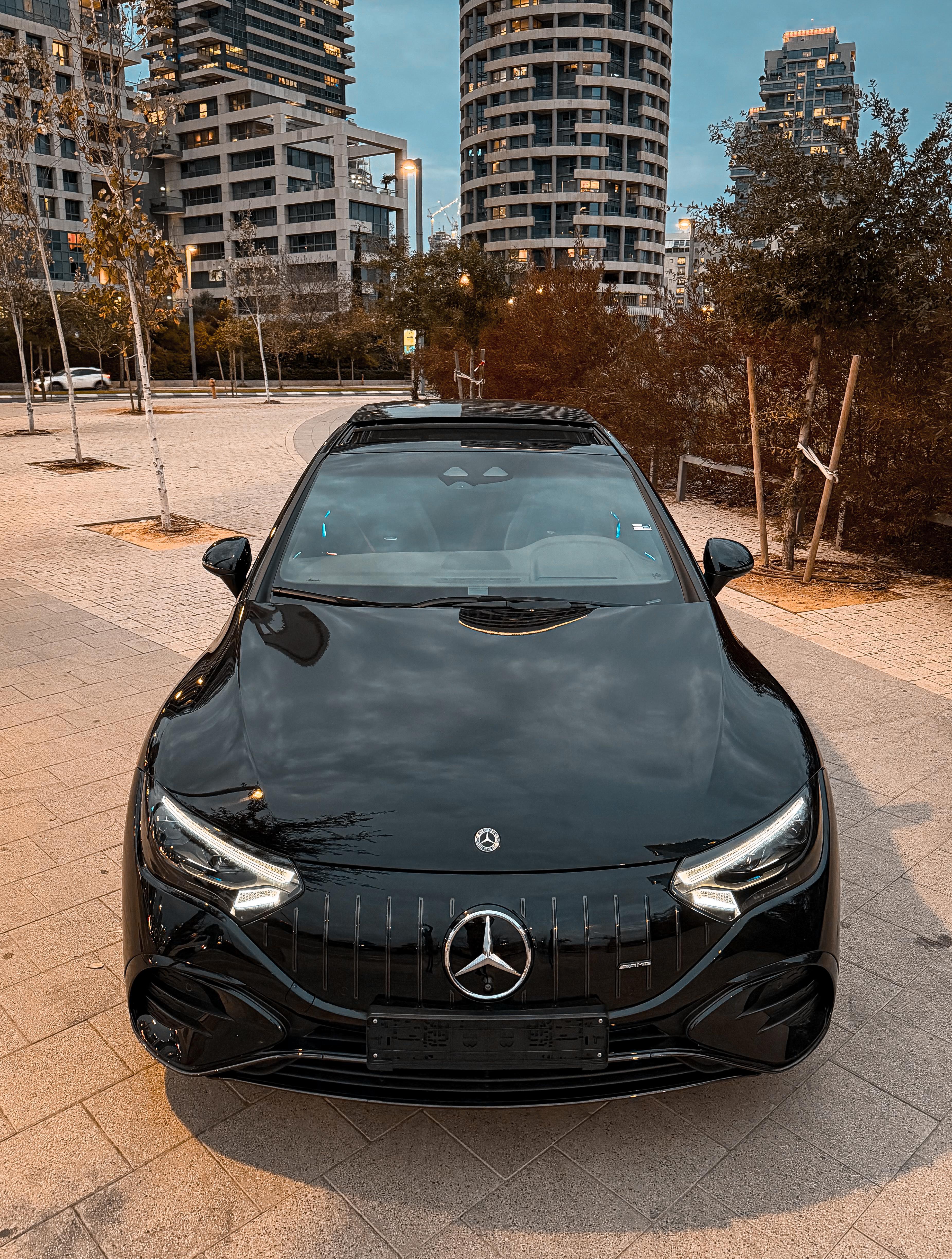 מרצדס AMG EQE 43