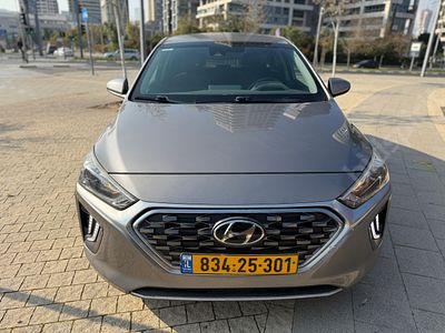 יונדאי איוניק היבריד FL 2019. 145,758 Km